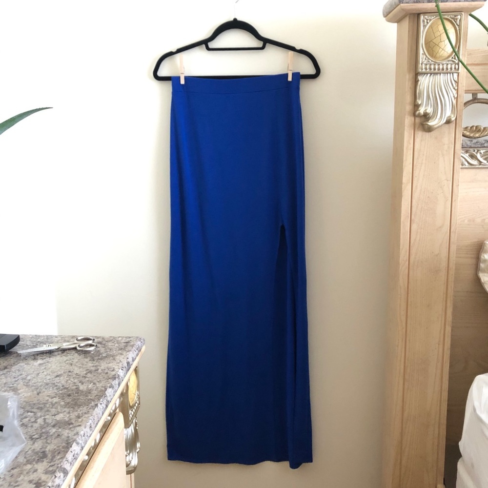 Express Maxi Skirt